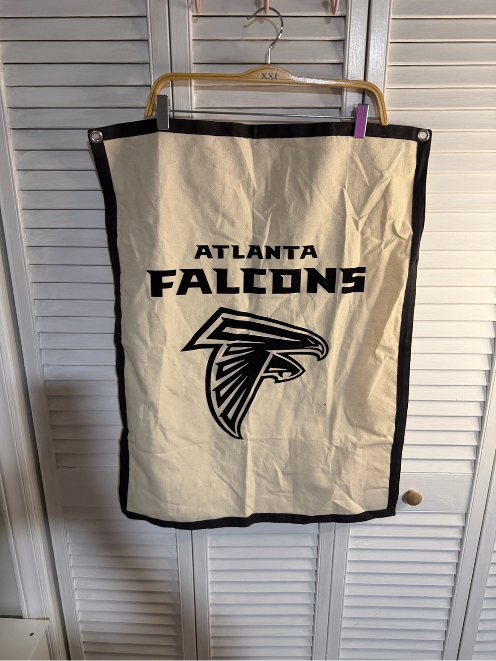 Atlanta Falcons Cream and Black Decorative Wall Banner